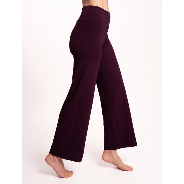 CALANA Yoga Pants, Organic by spirit of om