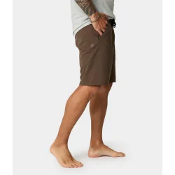 Manduka CNTR herre yoga shorts, Dark Earth