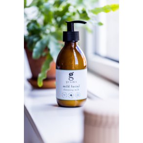 grums mild facial cleansing milk