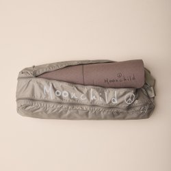 Moonchild Yogav�ska 2-zip, Illuminate