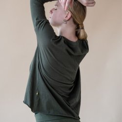 Yogamii LION DRAPY yoga bluse, kologisk - Dark Olive