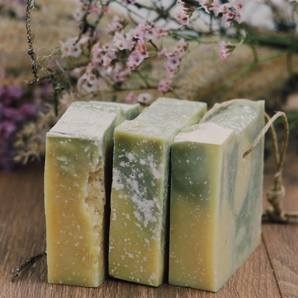 RAW ROOTs Greenie Genie Soap Bar