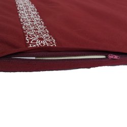 Samarali Meditationsmtte - Maroon
