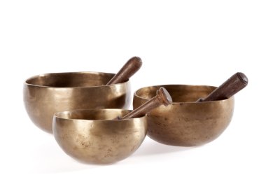 Syngeskåle - klangskåle & lyd