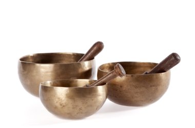 Sjungande skålar & klang